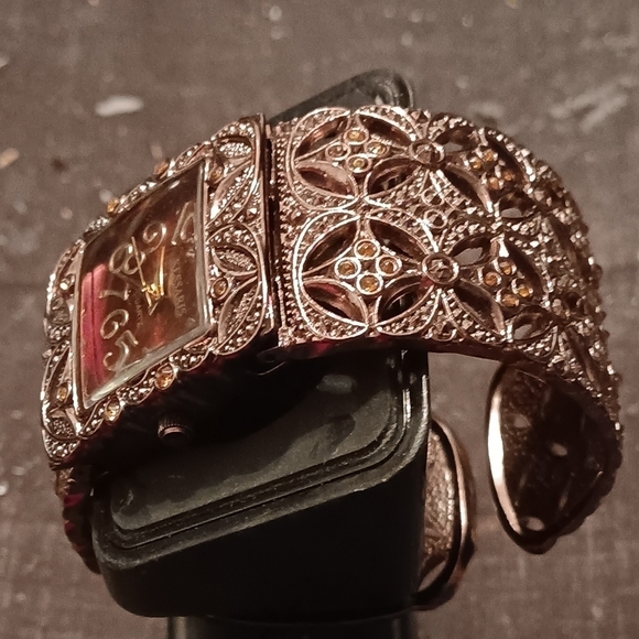 Stunning Vintage Kessaris Cuff Watch Chocolate simulated Diamonds - Picture 5 of 6